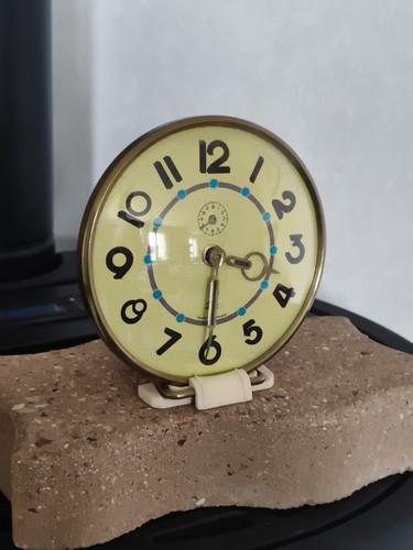 Réveil matin jaz bon état - bon,