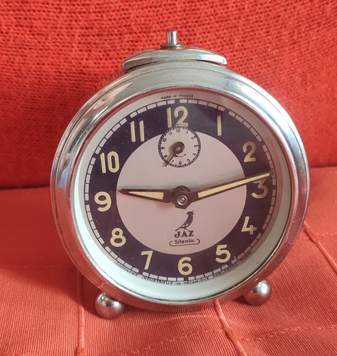 Horloge réveil jaz silentic - horloge,