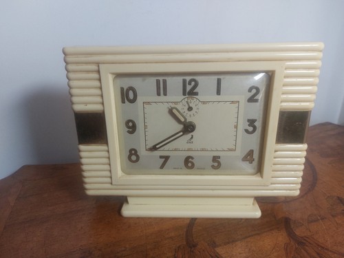 Reveil jaz bakelite - reveil, couleur
